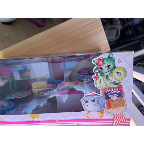 NEW! Shopkins Pick N Pack Small Mart Grocery Store Playset Collectors Edition NI - Picture 7 of 13